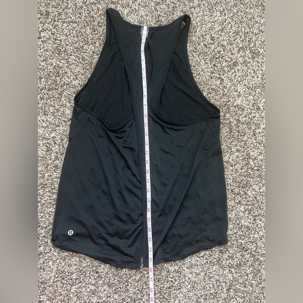 Lululemon Black Racerback Tank Top Split Back Lightweight Size Small (0705) - Picture 8 of 10